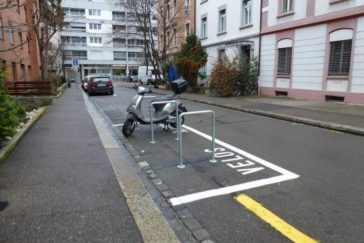 In Basel-Stadt werden jährlich Parkplätze auf der Allmend aufgehoben und umgenutzt.